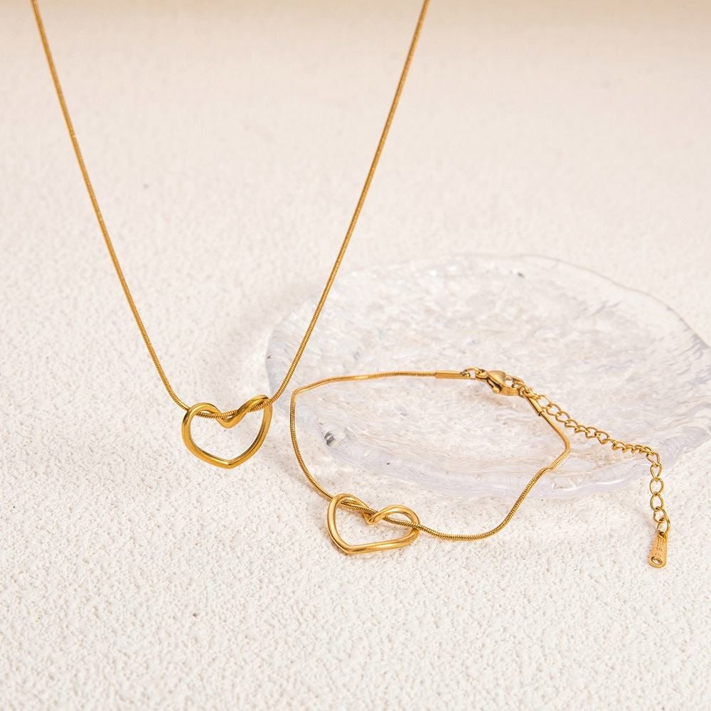 Hollow Heart Necklace