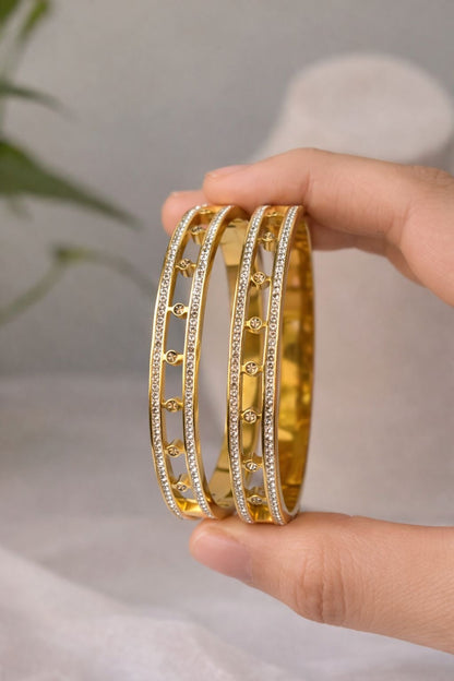 Hollow Cubic Zarkoon Bangle