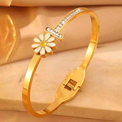 Daisy love Bangle