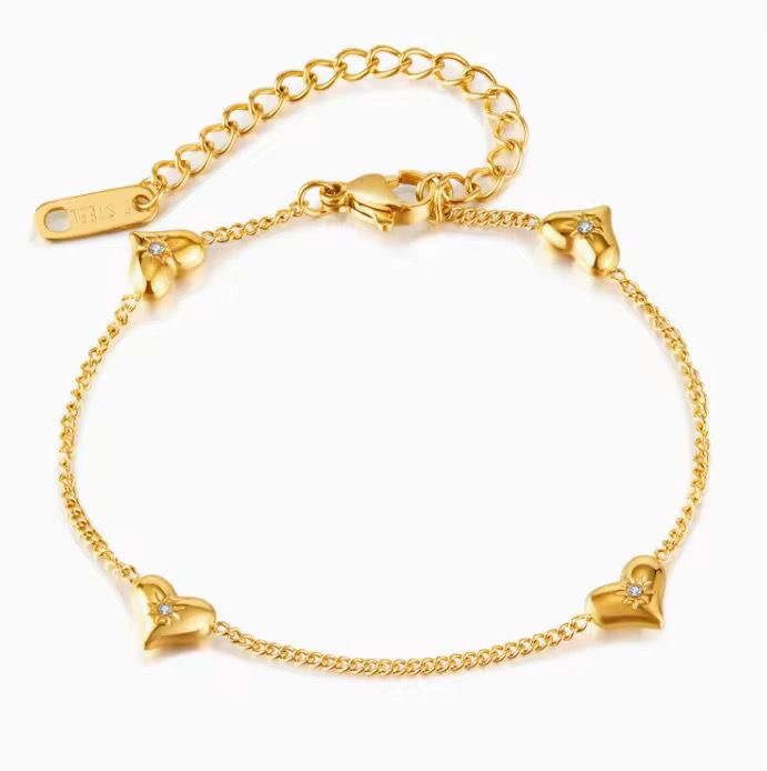 Heart stone bracelet