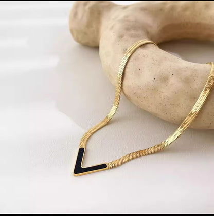 Snake V Necklace