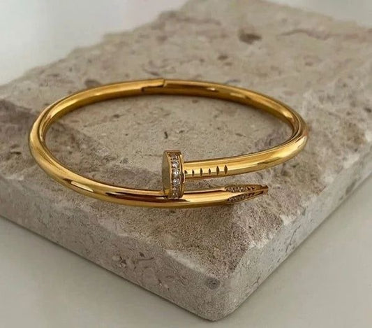 Nail Half Stone Bangle