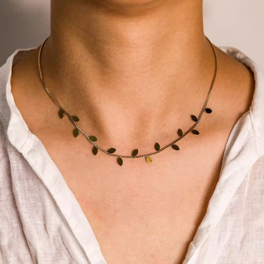Leaf  charm Necklace