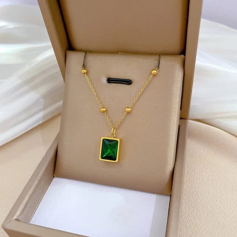 Emerald Zarkoon Necklace
