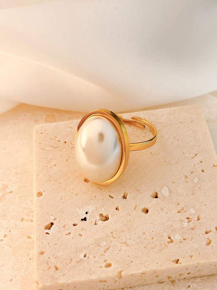 Pearl Ring
