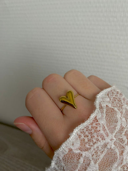 Golden Heart Ring